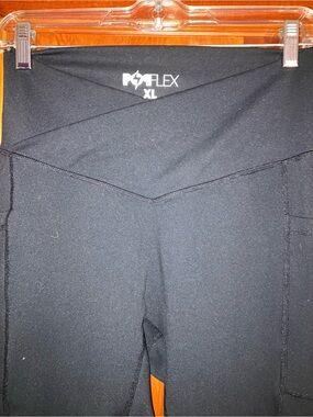 POPFLEX Black V-Waist High-Rise Leggings